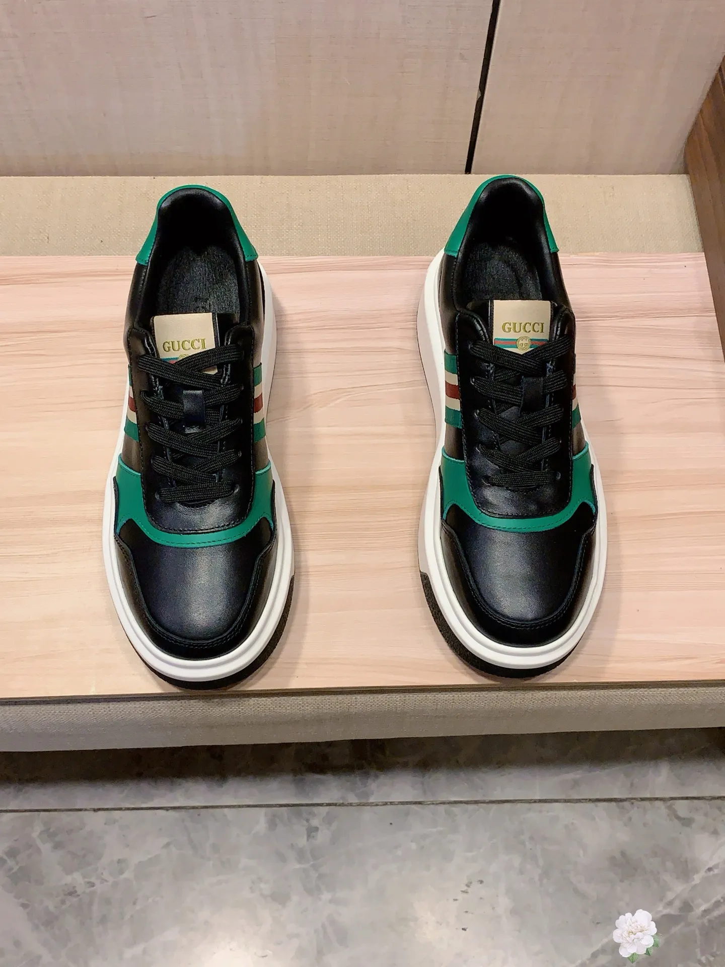 Men's men's shoes💰460💰💰🎩🎩[Lightning][Lightning] "Gucci*" The latest • popular casual shoes, top brand [seduce] luxury ~ purchasing agency, top ~ quality. [Strong] The upper is made of imported breathable cowhide with material ➕ breathable sheepskin feet (•) and fine workmanship. The original stylish and stylish soft rubber wear-resistant and non-slip outsole is light and comfortable on the feet. The real thing looks better when photographed in person. 0127: code: 38-44, 3️⃣ colors selected